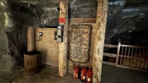 Read more about the article BEZPIECZEŃSTWO ZAWODOWE – ODPOWIEDZIALNOŚĆ, PROFESJONALIZM I ŚWIADOMOŚĆ RYZYKA