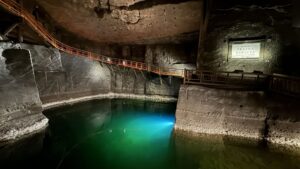 Read more about the article BHP W SYTUACJACH EKSTREMALNYCH –  CZYM RÓŻNI SIĘ OD STANDARDOWEGO PODEJŚCIA?